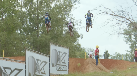 Duelo de gerações no motocross movimenta novo episódio da série VICTORY ZONE 2024