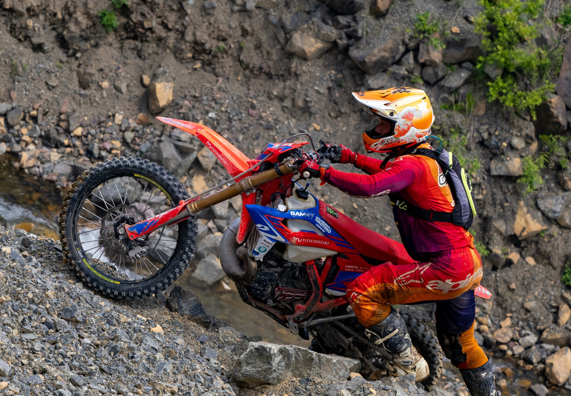 2024 Hidaka Rocks Extreme Enduro: Otsuka leva a Yamaha YZ250 à vitória no Gigante de Ferro do Japão