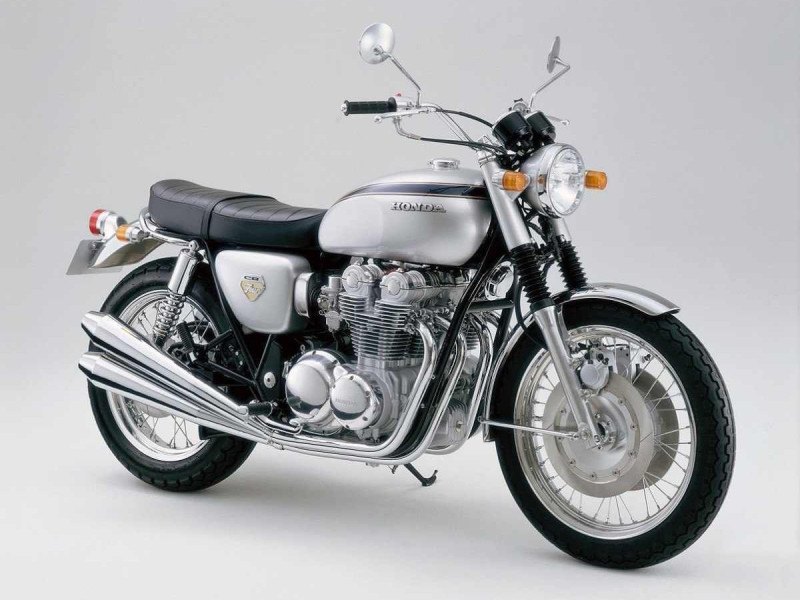 Honda CB 750: a ressurreição da Sete Galo