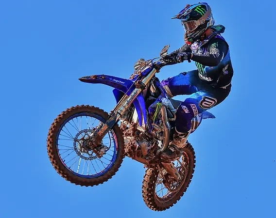 Paulo Alberto, da Yamaha Monster Energy Geração, disputa Supercross de Paris 2024