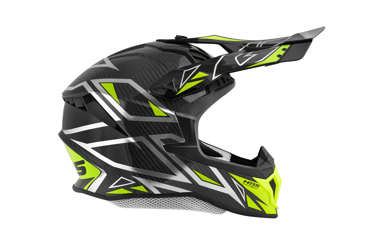 Novo capacete off-road de fibra de carbono GIVI